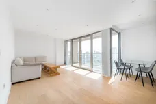 East Ferry Road, E14 photo 1