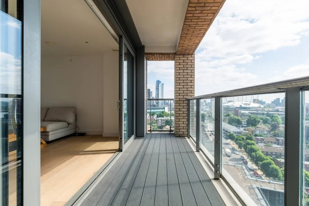 East Ferry Road, E14 photo 5