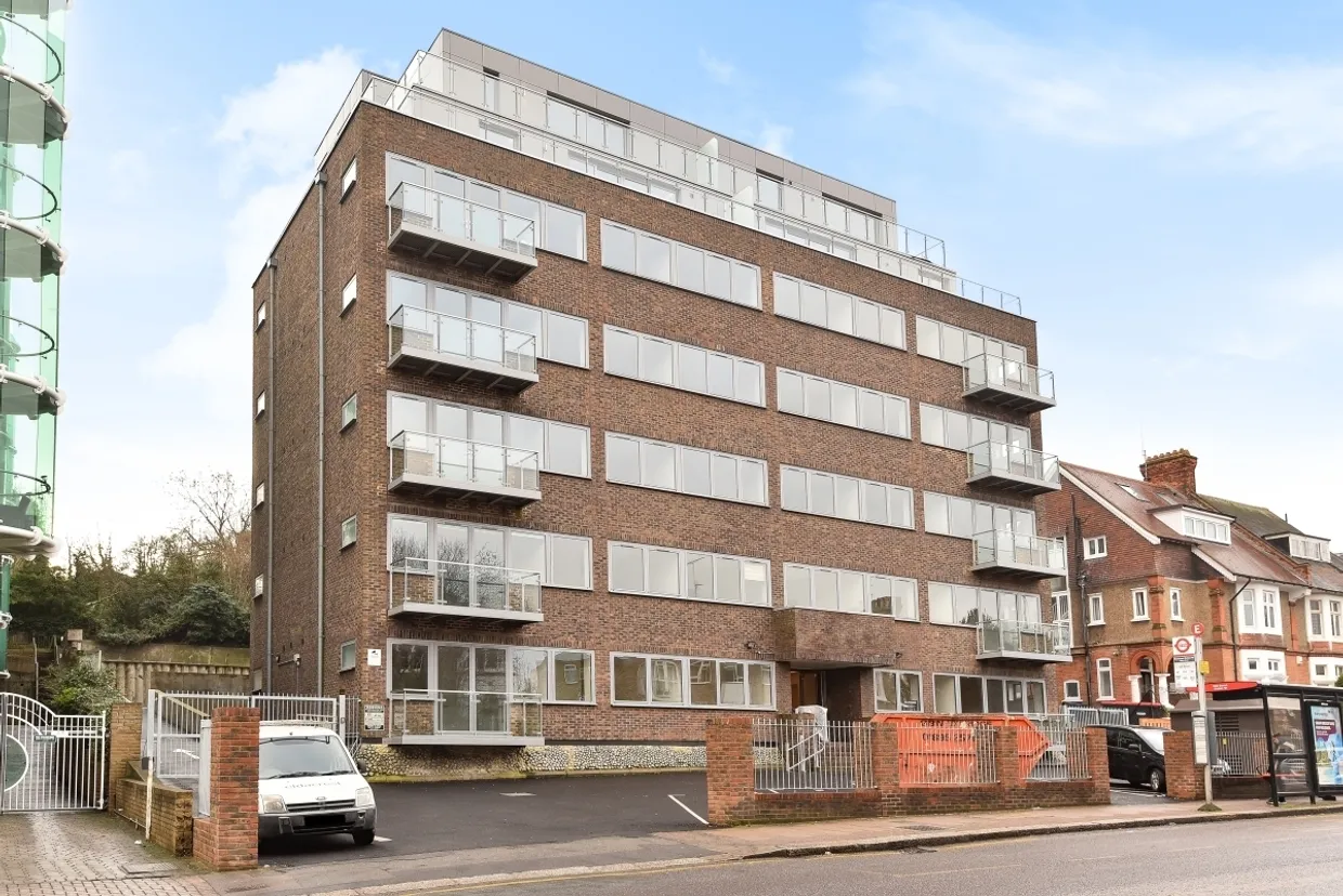 Station Road Barnet EN5 photo 1