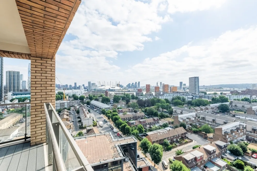 East Ferry Road, E14 photo 10