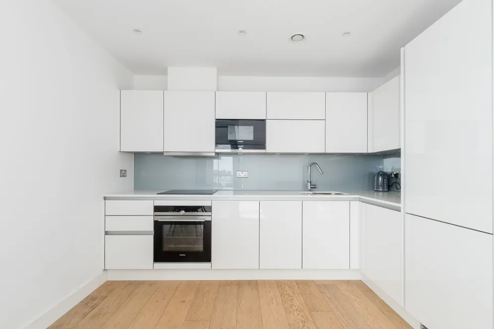 East Ferry Road, E14 photo 12