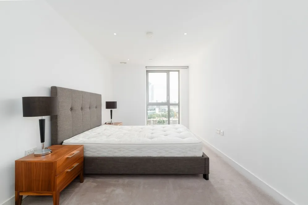 East Ferry Road, E14 photo 14