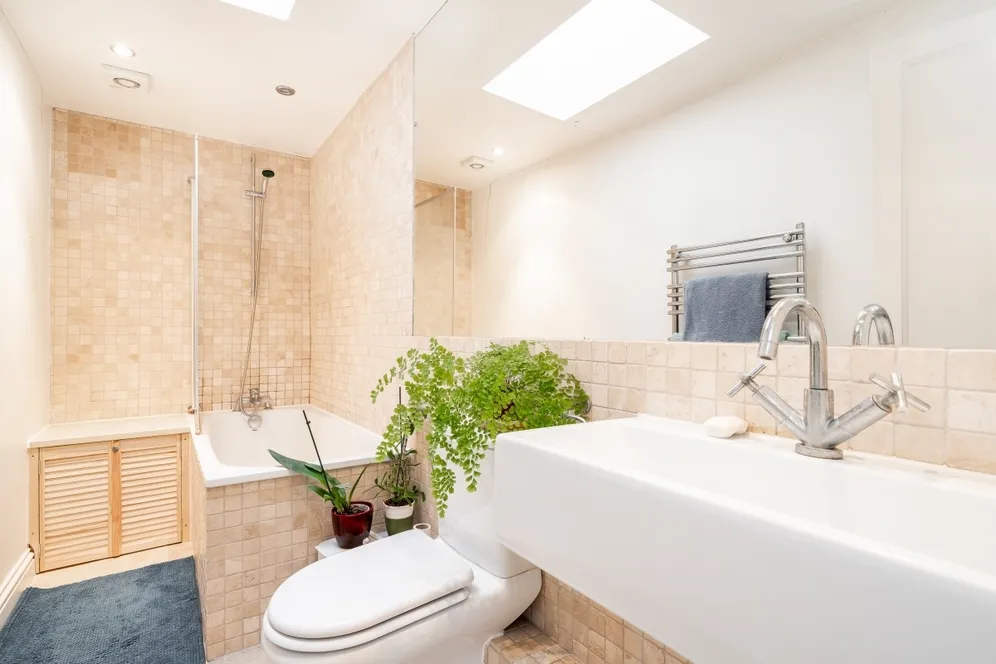 Fordwych Road London NW2 photo 5