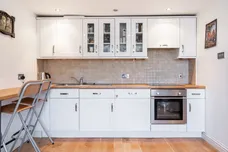Fordwych Road London NW2 photo 11