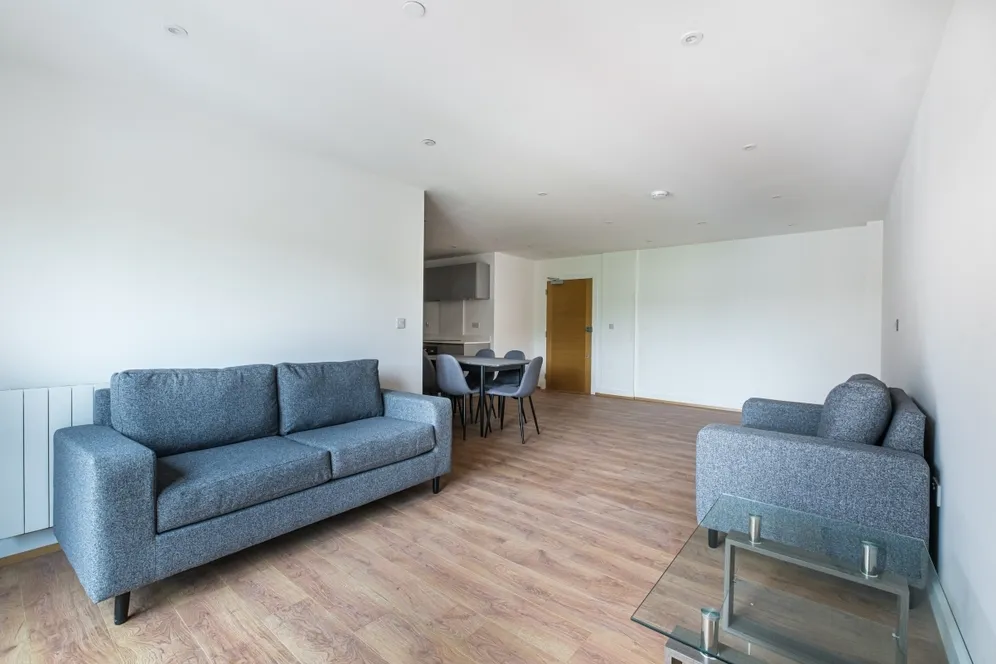 Whyteleafe House, Well Farm Road, Whyteleafe, CR3 photo 2