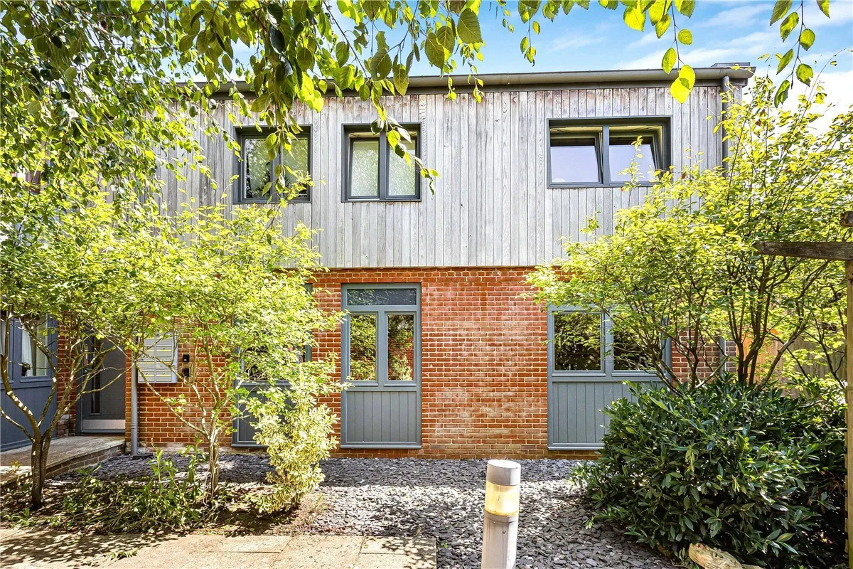 St. Clements Street, Oxford, Oxfordshire, OX4