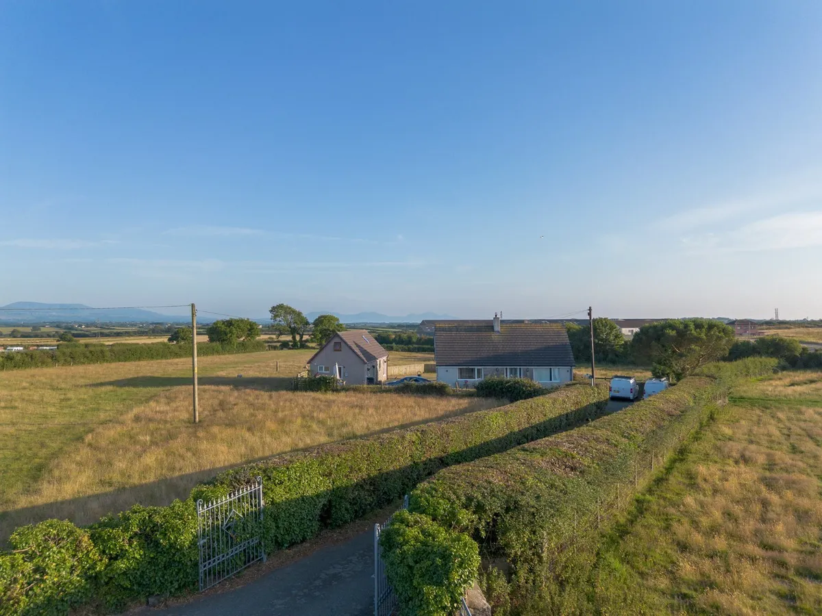 Lon Groes, Gaerwen, Isle of Anglesey, LL60