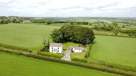 Cwmbach, Whitland, SA34