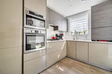 2 Dollis Valley Drive, High Barnet, EN5 photo 4