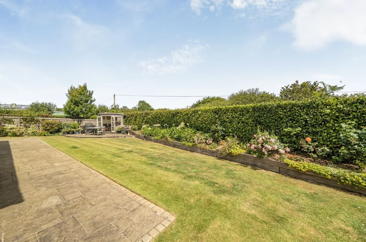 Chestnut Way, Loddiswell