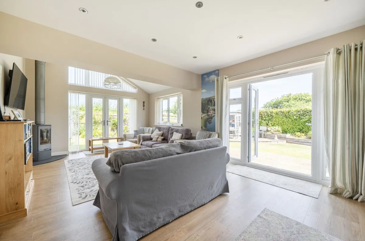 Chestnut Way, Loddiswell