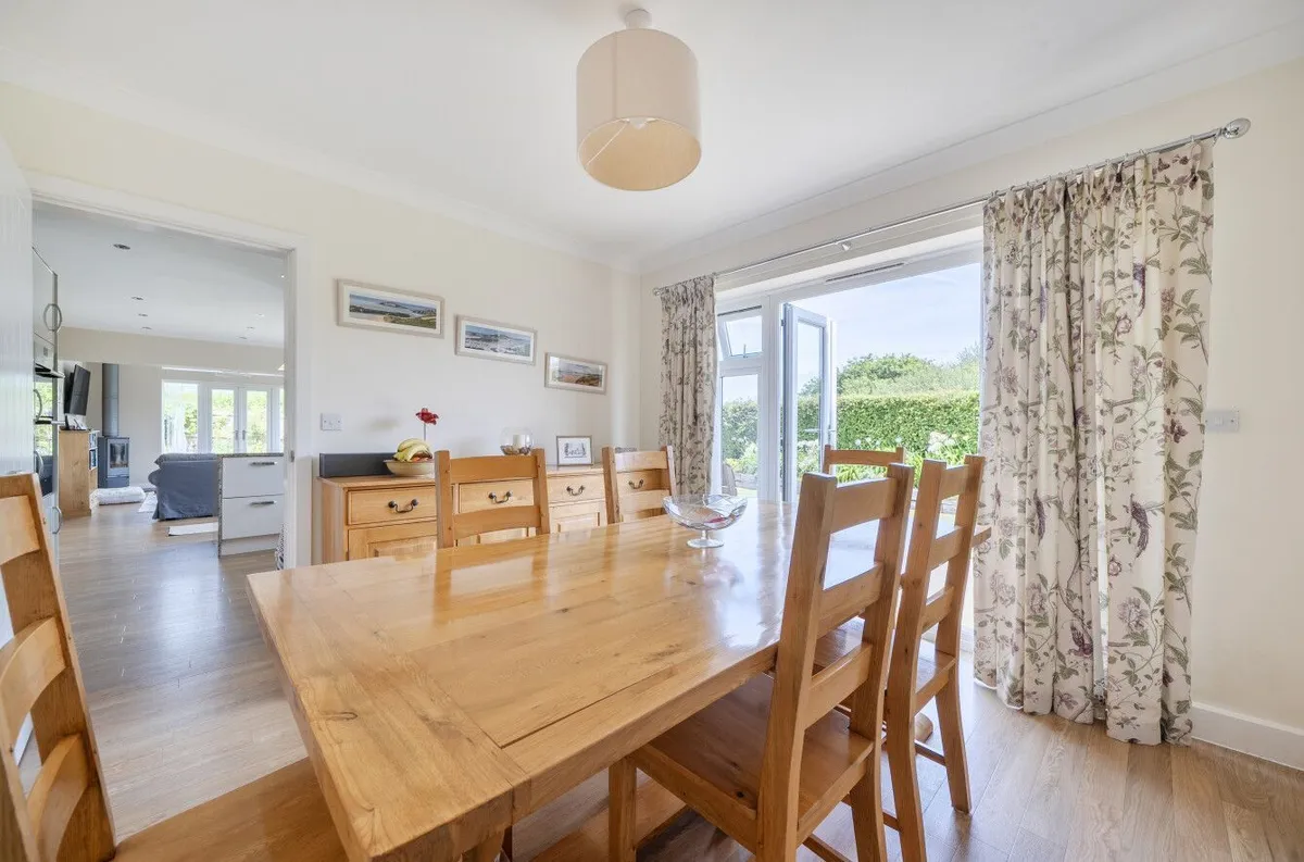 Chestnut Way, Loddiswell