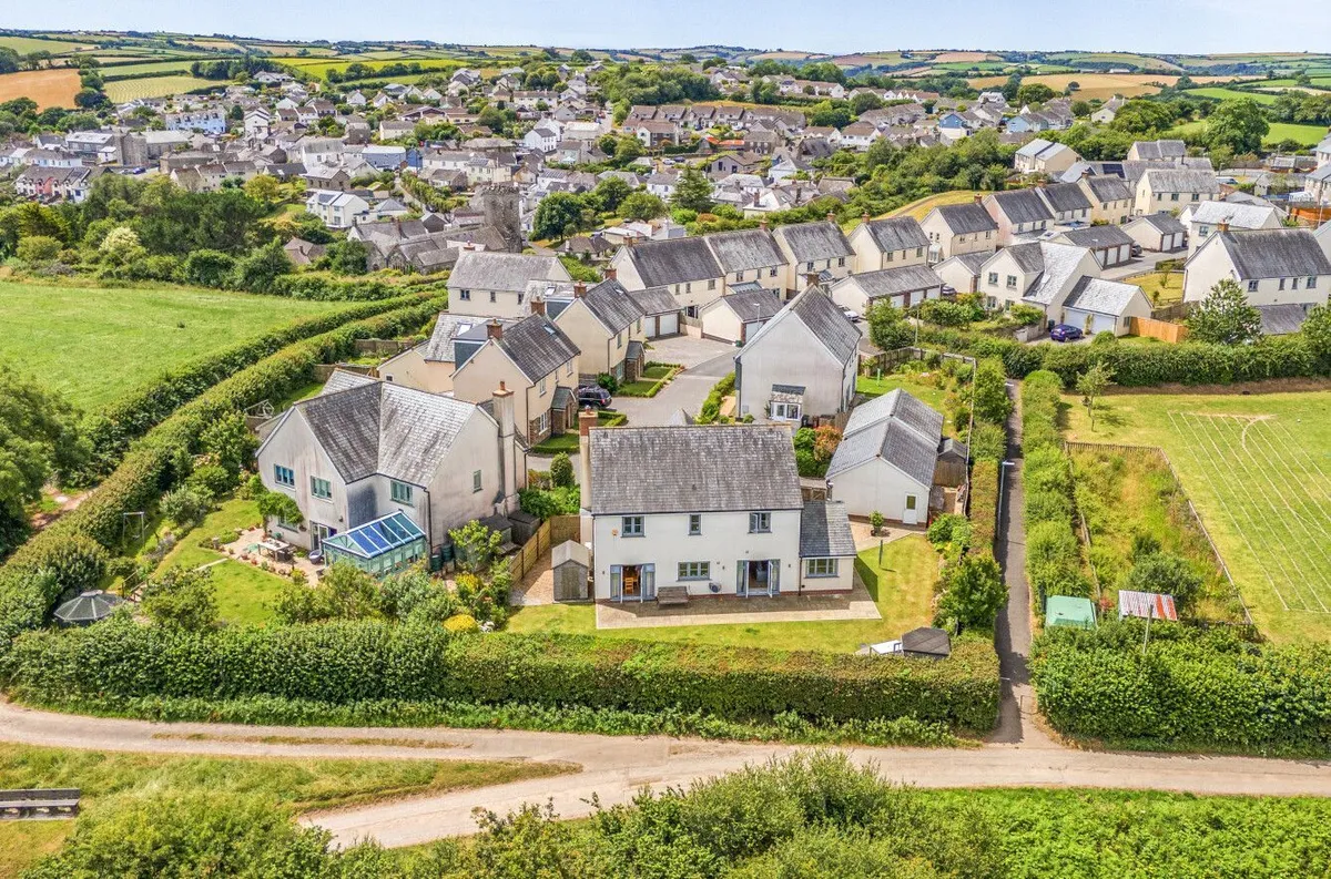 Chestnut Way, Loddiswell