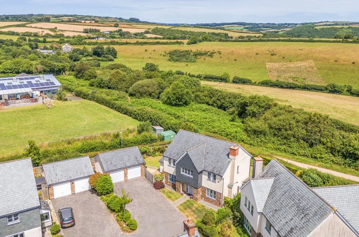 Chestnut Way, Loddiswell
