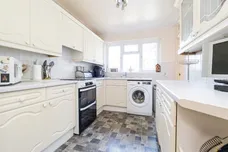 Oval Road North, Dagenham