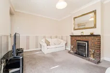 Oval Road North, Dagenham