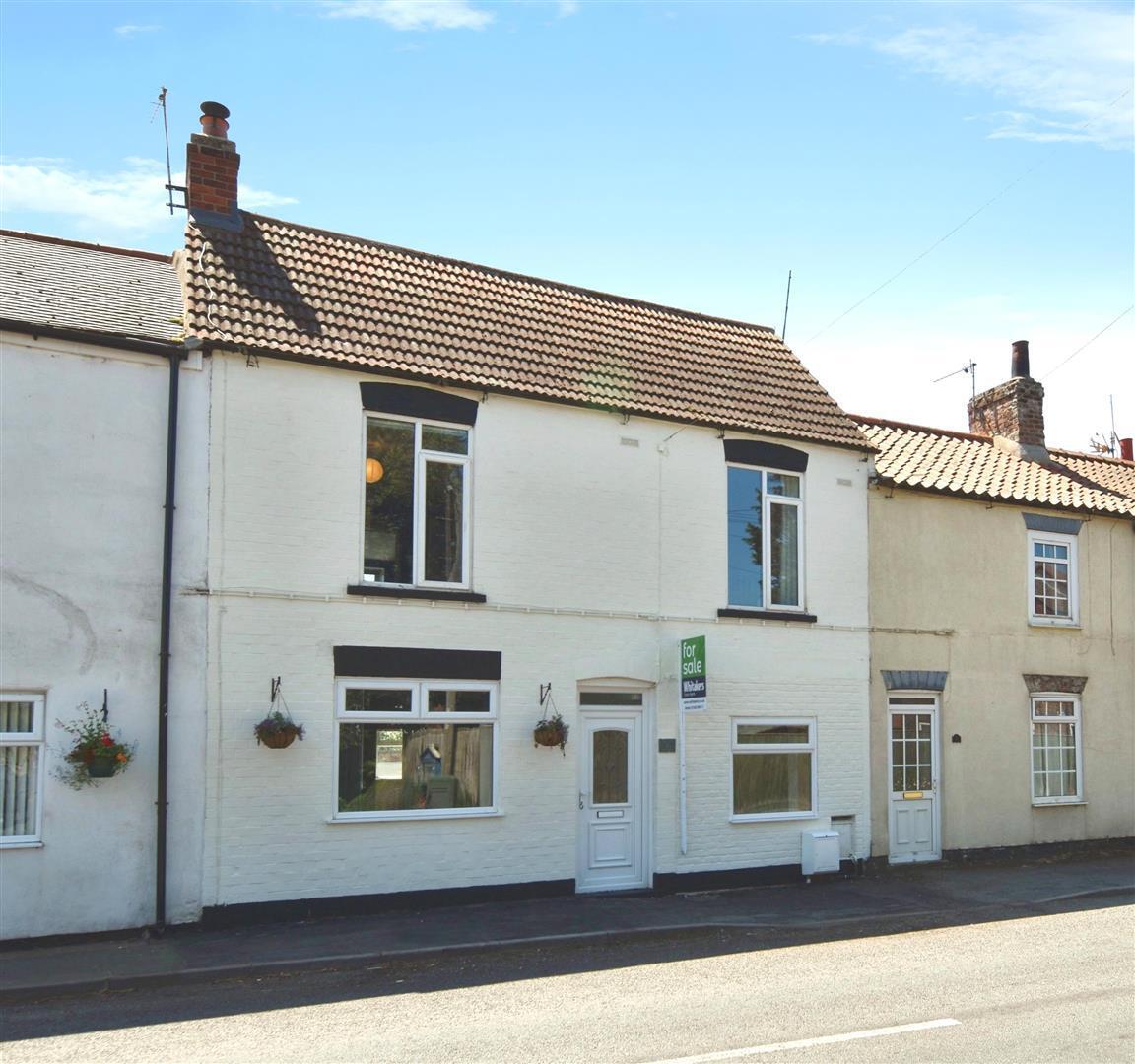 Holly House, Main Street, Welwick Image 1