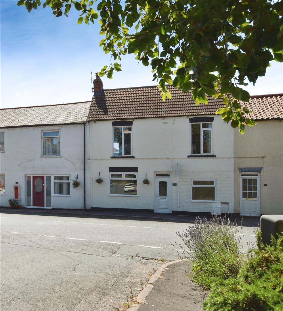 Holly House, Main Street, Welwick Image 19