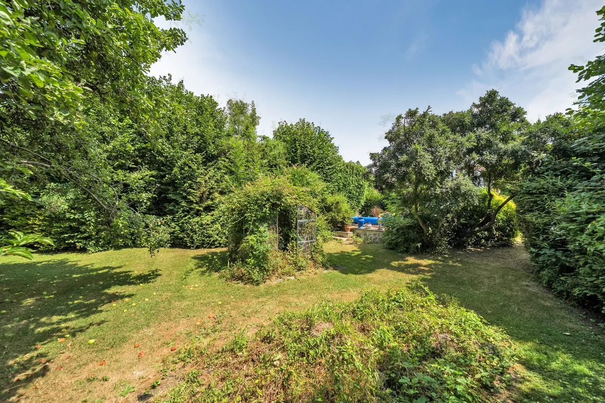 Towpath, Shepperton, TW17 photo 16
