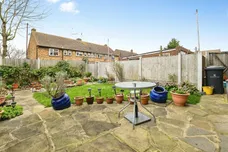Dunedin Road, Rainham