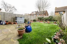 Dunedin Road, Rainham