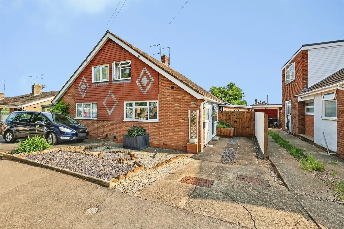 Mallory Walk, Northampton