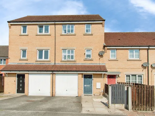 Bluebell Mews, CASTLEFORDphoto