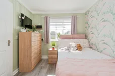 Bluebell Mews, CASTLEFORD