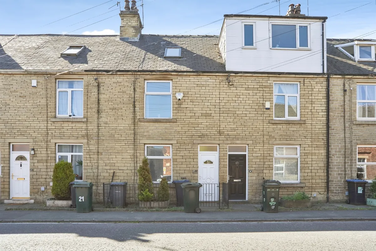 Dockfield Road, Shipley