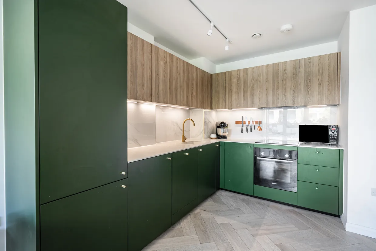 Cross Lane, London, N8 photo 9