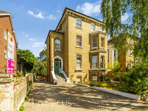 Surbiton Hill Park, SURBITONphoto