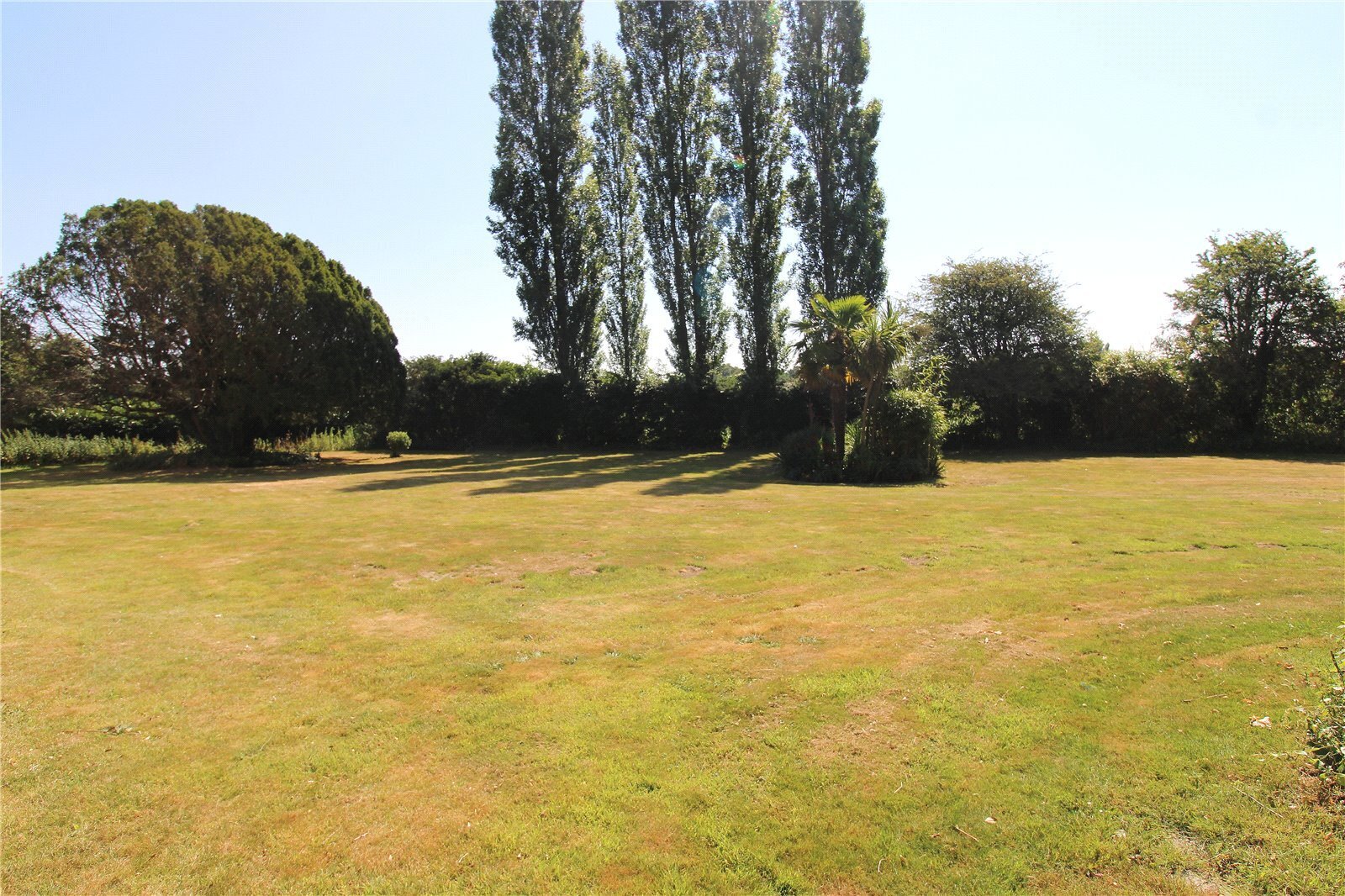 Titchfield Lane, Wickham, Fareham, Hampshire, PO17 Image 9