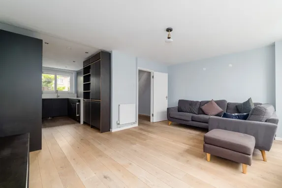 Celandine Close, E14
