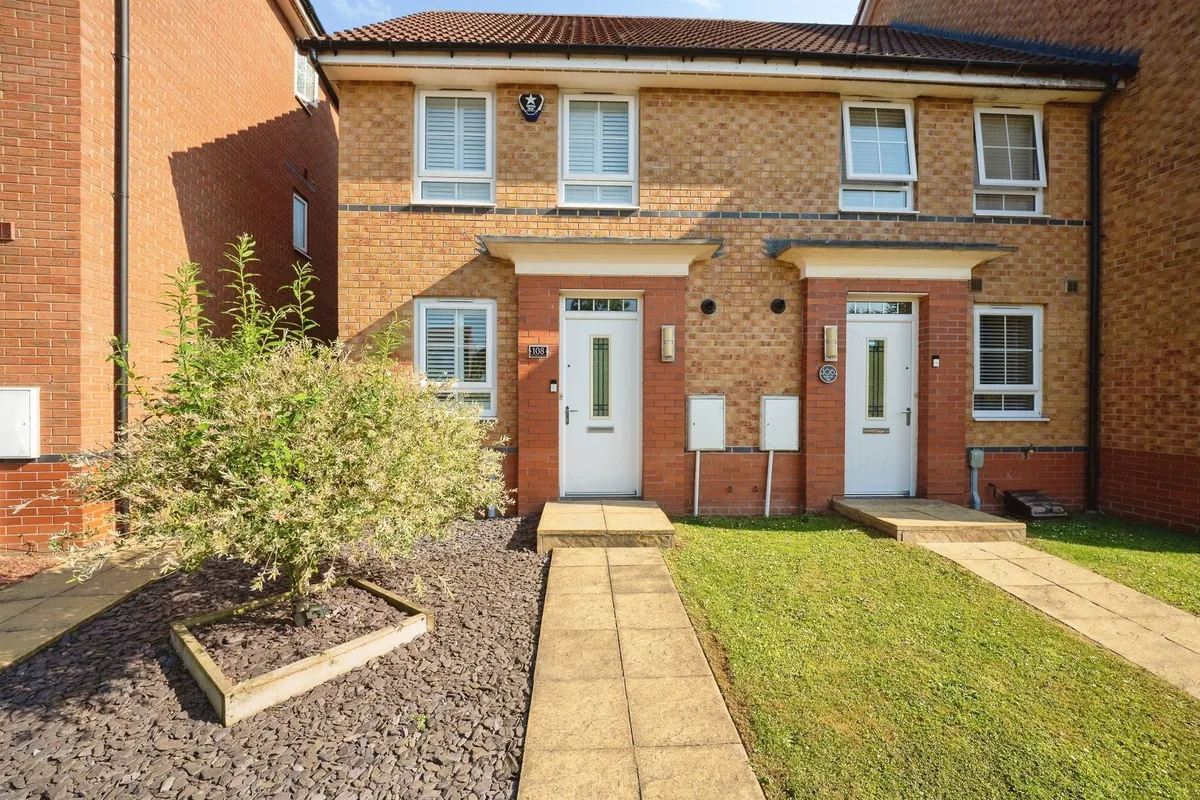 Richmond Lane, Kingswood, Hull