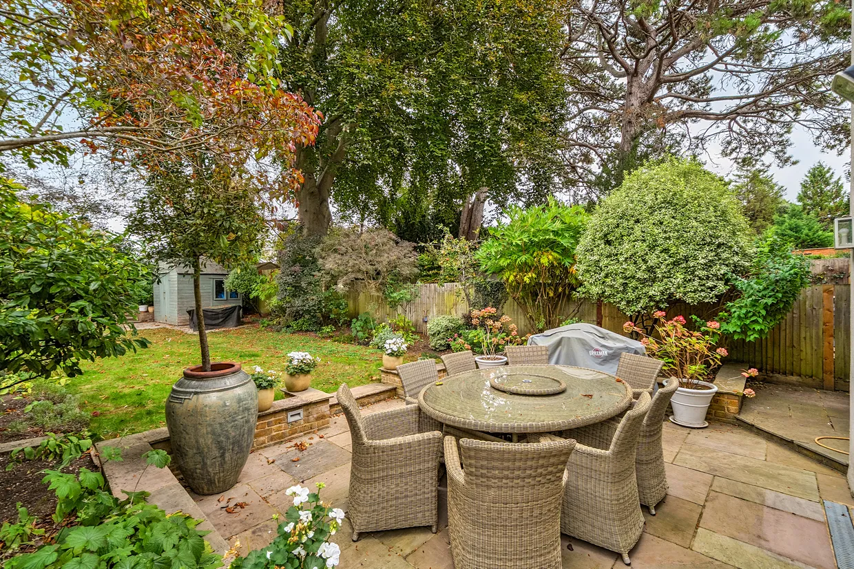 Burgh Heath Road, Epsom, KT17 photo 7