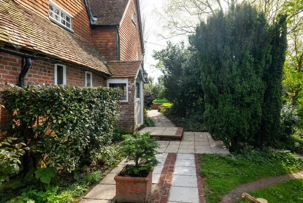 Chiddingly, East Sussex, BN8 photo 30