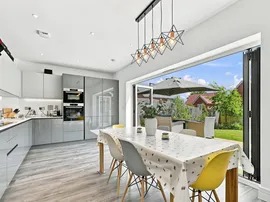 Prince Drive, Shrivenham, Swindon thumb 3