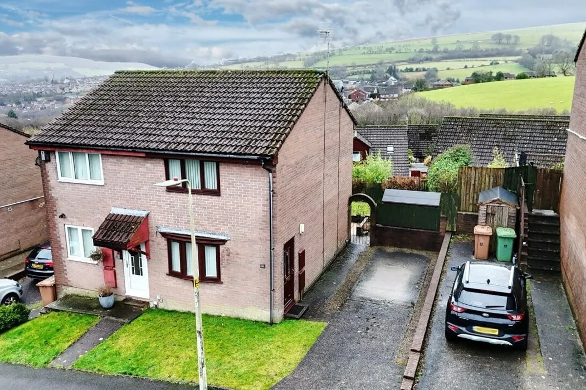 Brynawel, Caerphilly