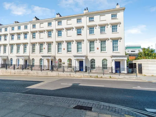 Portland Terrace, Southamptonphoto