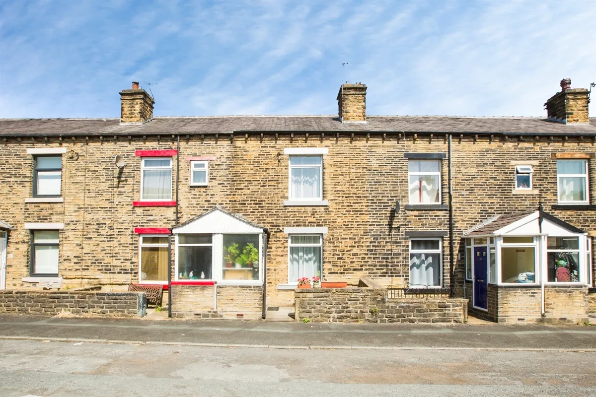 Woodside Road, Halifax
