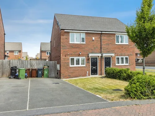 Parklands Court, Seacroft, Leedsphoto