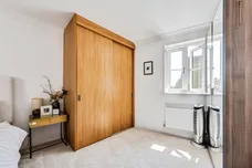 Willowbank, Witney