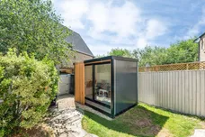Willowbank, Witney