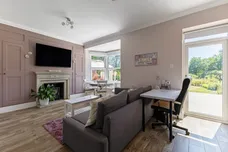 Reading Road, Eversley, RG27 photo 10