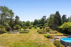 Reading Road, Eversley, RG27 photo 23