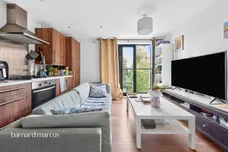 Broadwater Road, London