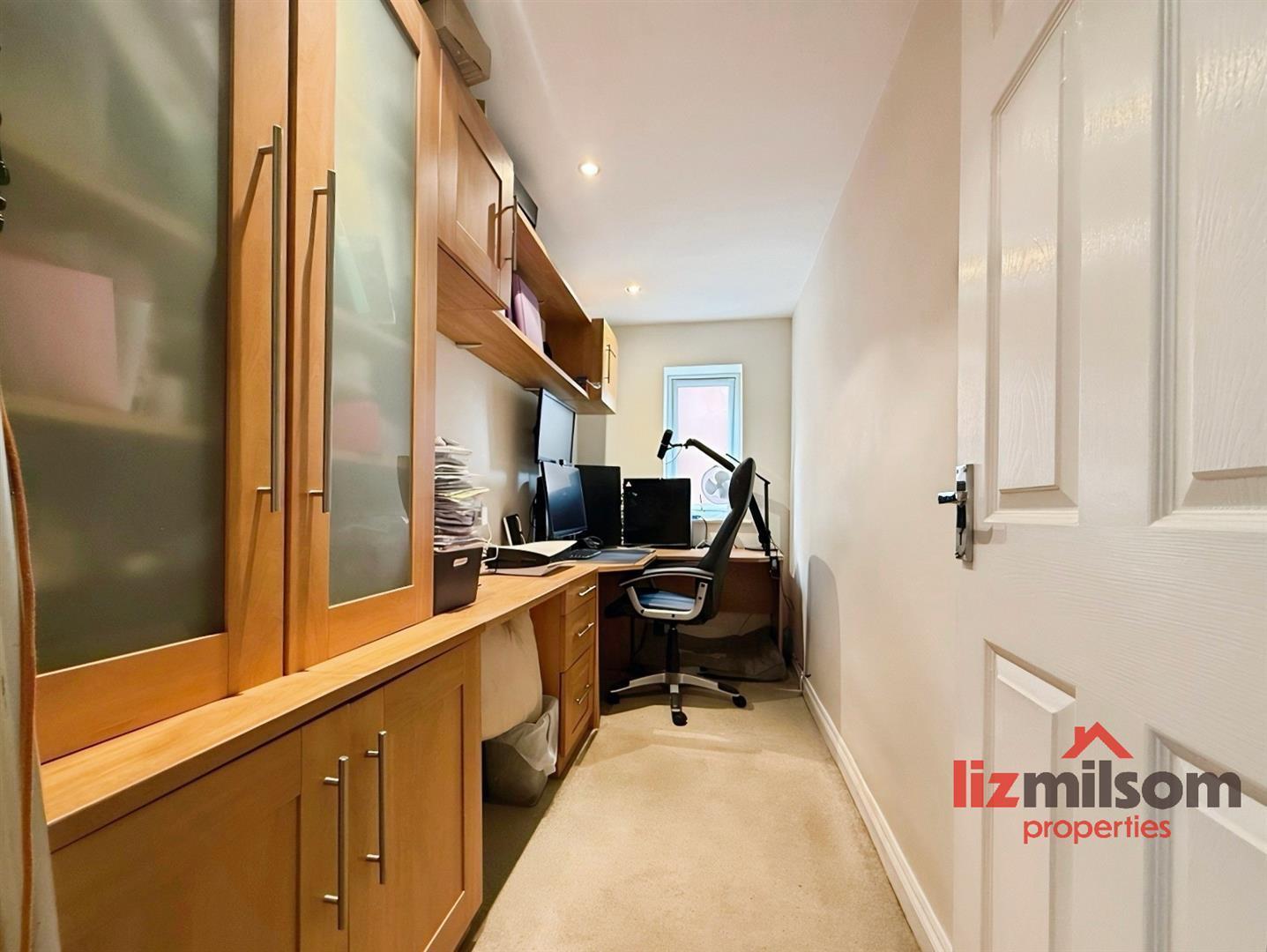 Derwent Road, Burton-On-Trent Image 7
