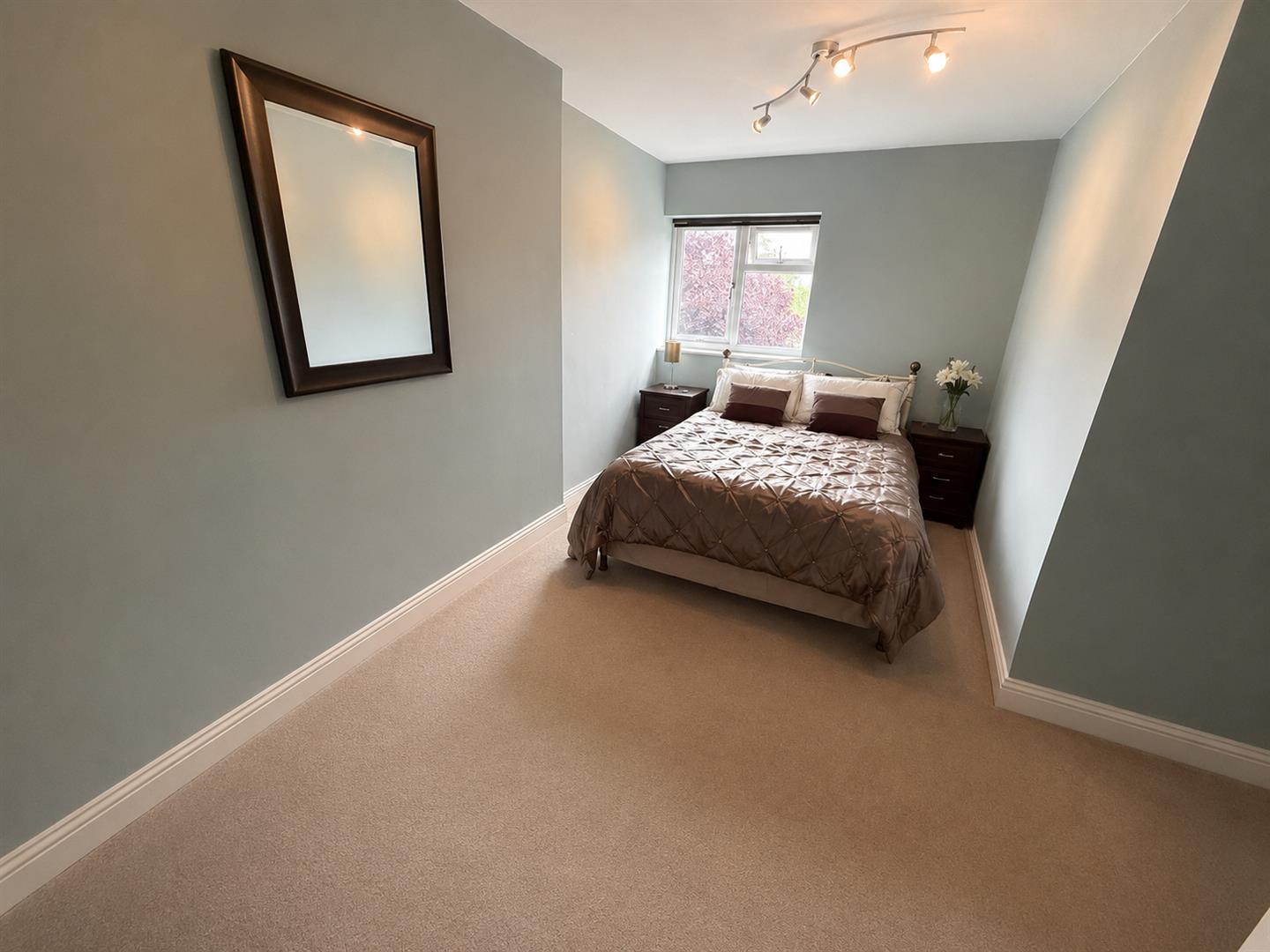 Derwent Road, Burton-On-Trent Image 16