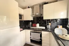 Florence Close, HARLOW