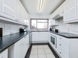 Grange Close, Leighton Buzzard thumb 3